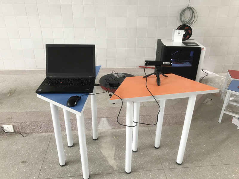 洋明達(dá)教育級3D打印機(jī)走進(jìn)貴州某高級中學(xué)(圖3) 洋明達(dá)教育級3D打印機(jī)走進(jìn)貴州某高級中學(xué)(圖3)