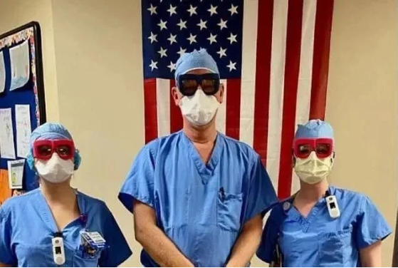 3D打印眼鏡Fitz Protect:為醫護人員提供更妥善的防護(圖1) 3D打印眼鏡Fitz Protect:為醫護人員提供更妥善的防護(圖1)